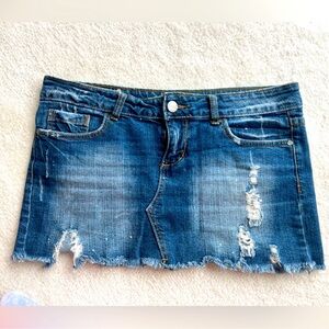 Zara Jean Mini Skirt  - low rise - Size 5/Small